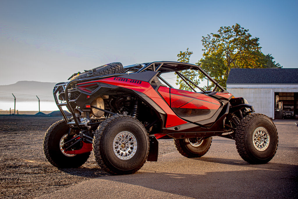 2025 Can-Am Maverick roll cage with integrated rear bumoer