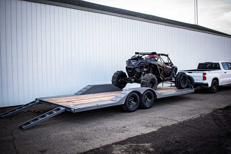 WCI Offroad Polaris Pro R with WCI Pro R Roll Cage and WCI Flatdeck trailer