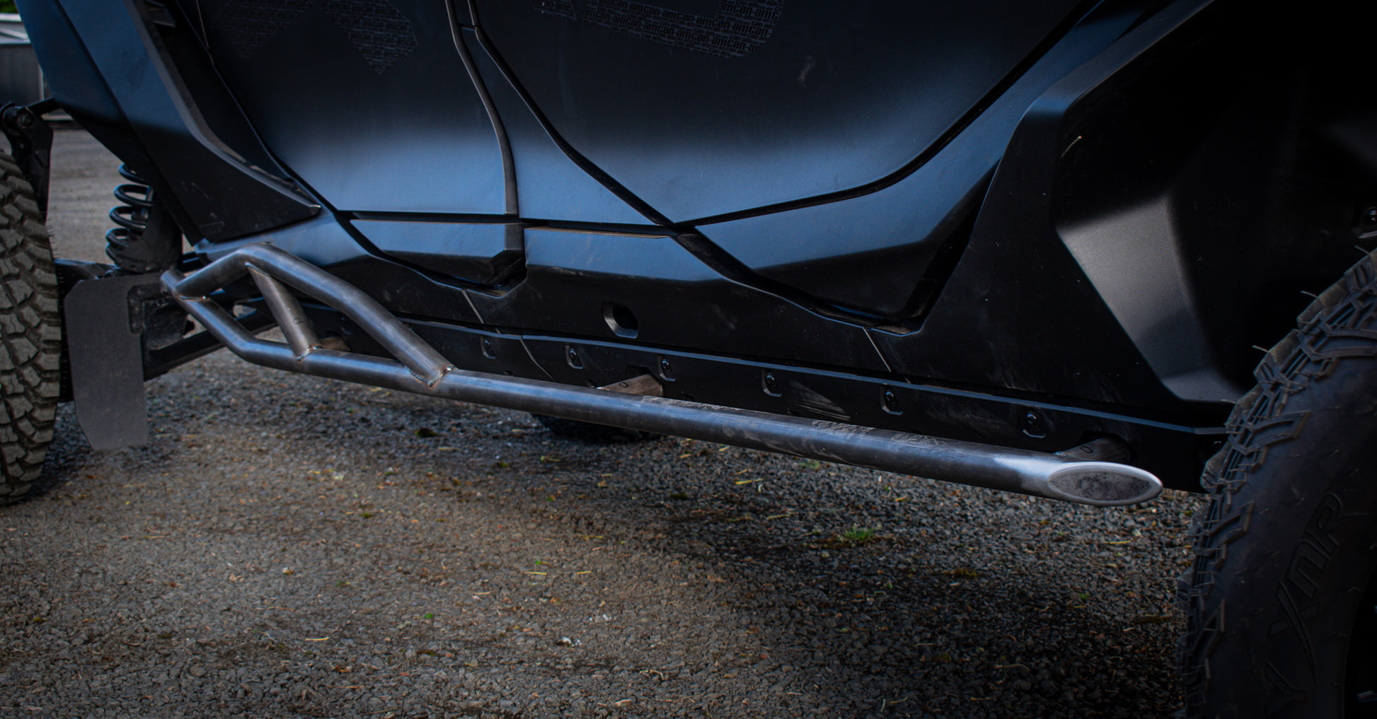 close up of maverick r from the side showing wci mav r max rock sliders raw 